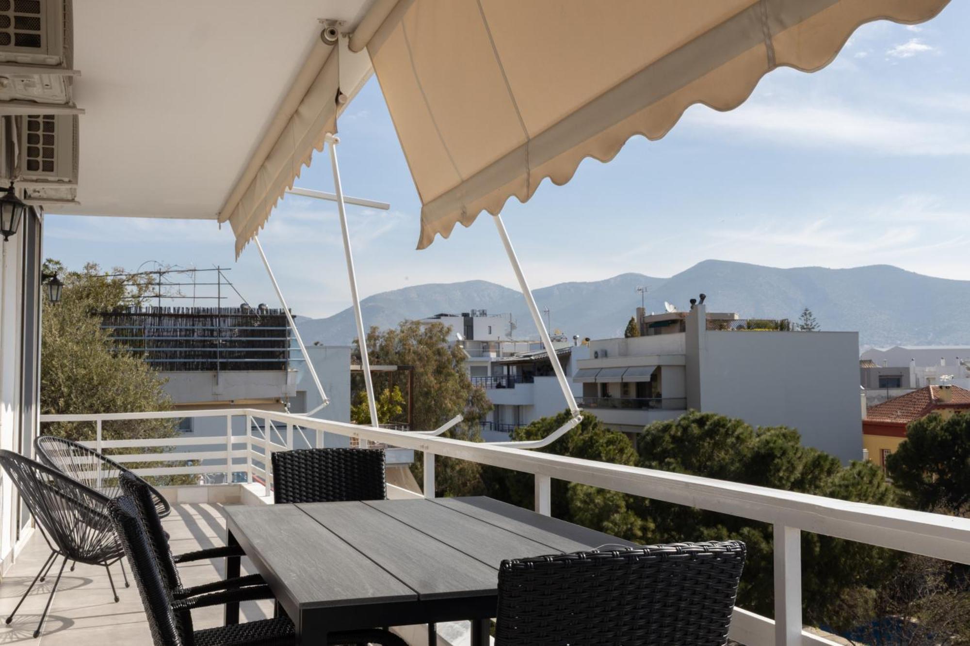Luxurious 3-Bedroom Seaside Retreat Fully Renovated In 2025 Atény Exteriér fotografie