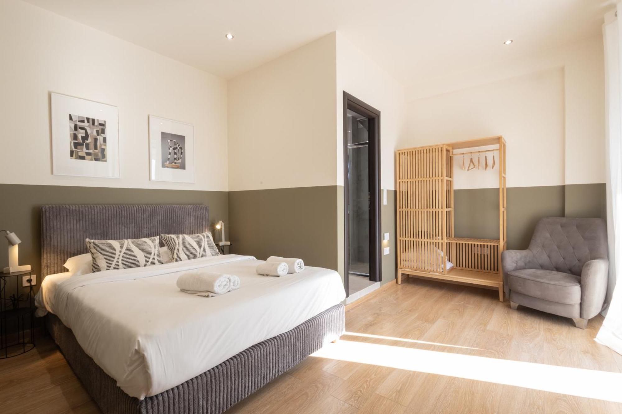 Luxurious 3-Bedroom Seaside Retreat Fully Renovated In 2025 Atény Exteriér fotografie